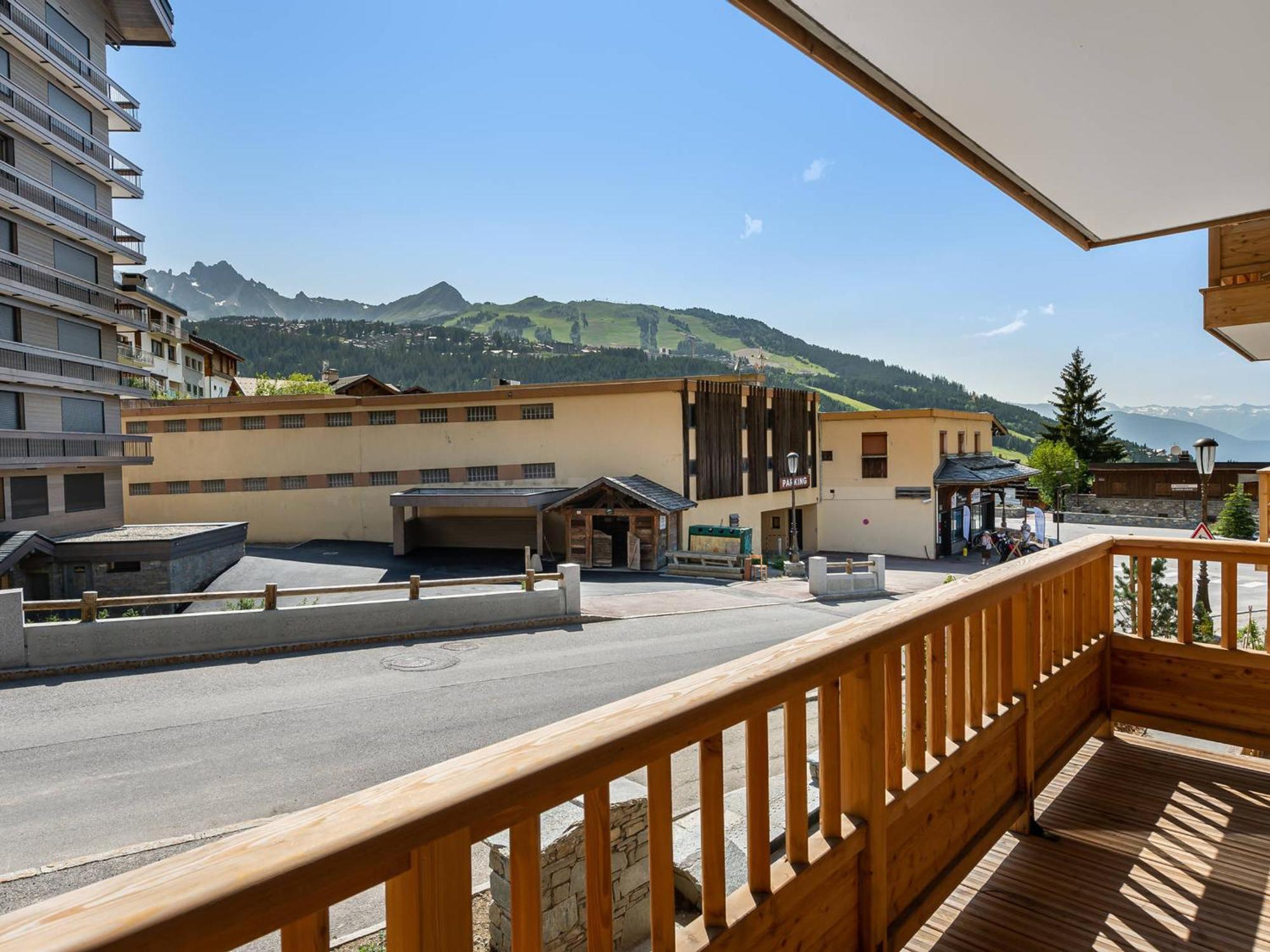 Apartamento T3 A Courchevel, Emplacement Ideal A 100m Du Front De Neige, Parking Et Wifi Inclus - Fr-1-563-74 *